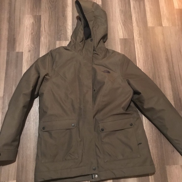 ❌SOLD❌North Face Firesyde Insulated Jacket - Picture 6 of 8